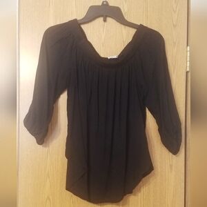 Splendis Women's Black Top Size Small